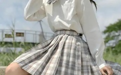 jk制服白丝美女被调教视频